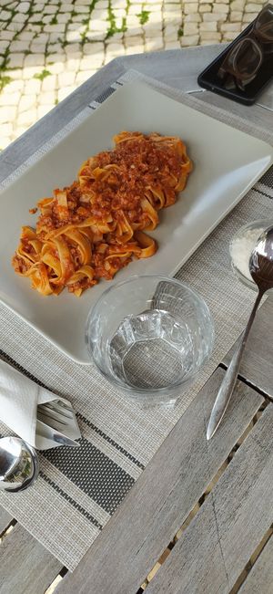 Tagliatelle al ragù at Swami's Garden in Praia Da Luz