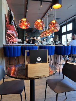   at 60 seconds to Napoli in Dresden