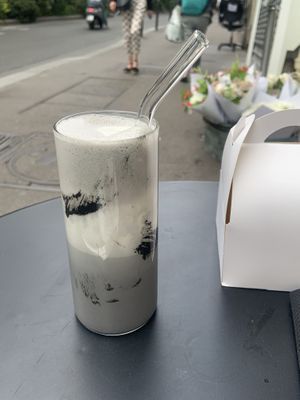   at Les Artizans - Coffee And Flower in Paris