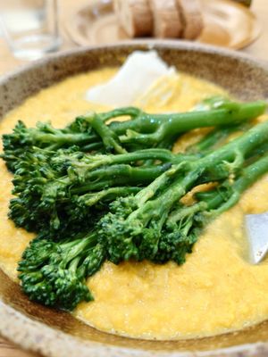Broccoli curry at Caravane Cafe in Bergerac