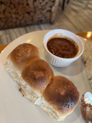Garlic rolls-no mozzarella   at The Italian Joint  in Kissimmee