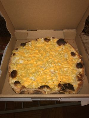 Mac & Cheese Pizza at Ian's Pizza in Milwaukee