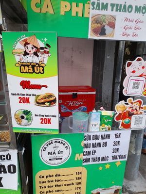 Picture menu at Banh Mi Chay Ma Ut in Ho Chi Minh City