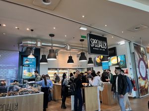 Local  at LIS - Specially Good to Go - T1 in Lisbon