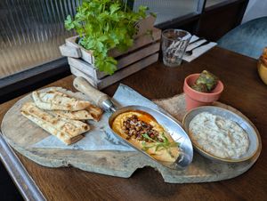 Vegan mezze at The Botanist in Sheffield