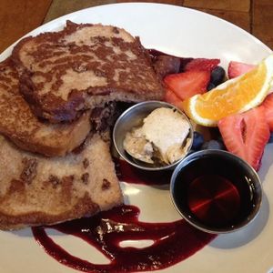 french toast at Pingala Cafe in Burlington