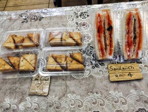 Fried carrot cake and sandwich at Lovely Appreciated Vegetarian Cafe - 感恩閣 in Kuching