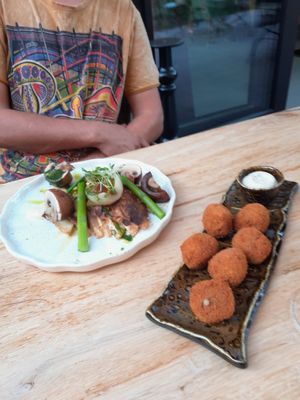 Dinner at HOTEL BENT Restaurant in Oisterwijk