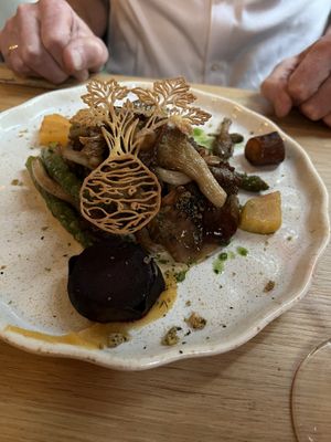 Hoofdgerecht knolselderij   at HOTEL BENT Restaurant in Oisterwijk