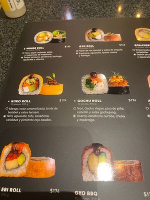 Belated post - vegan friendly options on menu at Sushi Roll - Eje Vial Norte Mosqueta in Mexico City