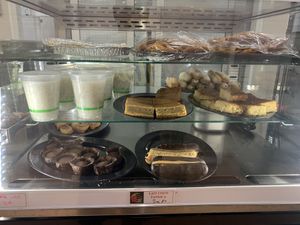 Desserts  at Les Bons Enfants Végétariens  in Saint-pierre