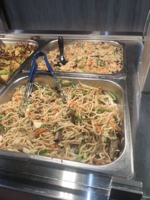 Noodles   at Les Bons Enfants Végétariens  in Saint-pierre