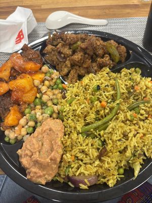   at Les Bons Enfants Végétariens  in Saint-pierre