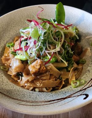 Pad See Eiw vegan option with tofu at Khow Thai in Galway
