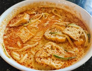 Vegan laksa at Old House Vegetarian - 老屋素食 in Miri