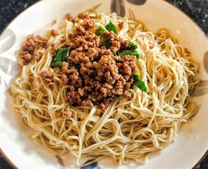 kolo mee at Old House Vegetarian - 老屋素食 in Miri