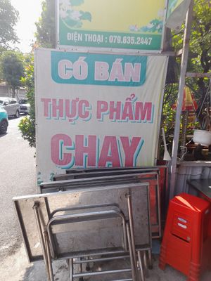 Sign outside at Huyền Trang in Ho Chi Minh City