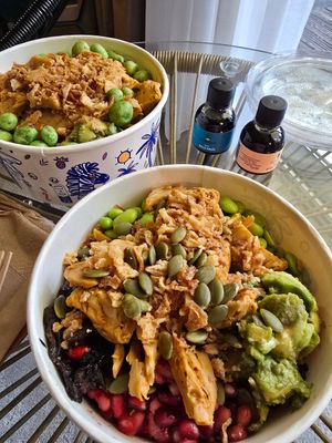 Take away at Pokawa - Rue de Verdun in Nantes