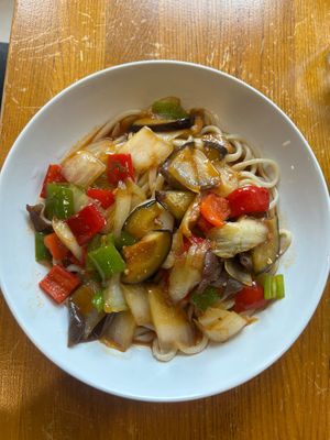 Nudelgericht at Yipek Yoli in Stuttgart