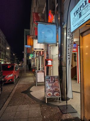  at Yipek Yoli in Stuttgart