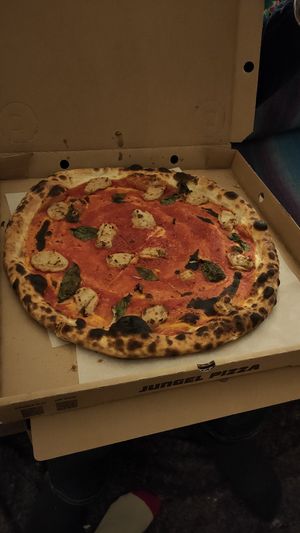  at Jungel Pizza - Adamstuen in Oslo