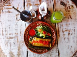 "Menú of the day"
Includes fresh fruit water, mexican dish; "tamal" filled with vegetables and salad on the side! Great meal at Vegetariano Mar y Tierra in Tulum