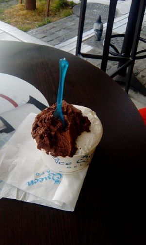 vegan ice cream at Ice Queen Gelato in Athens