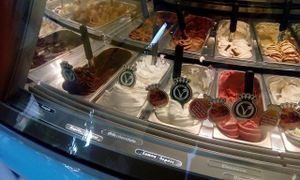 vegan ice cream at Ice Queen Gelato in Athens