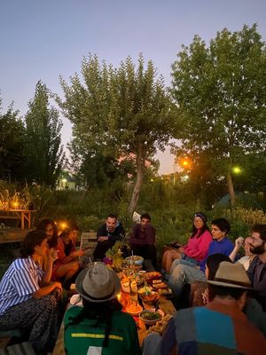 Comidas comunitarias  at Earthship Patagonia Eco Hostel in El Bolson