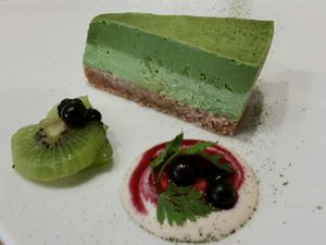 raw cake with green tea at Paprika Shokudo Vegan in Osaka