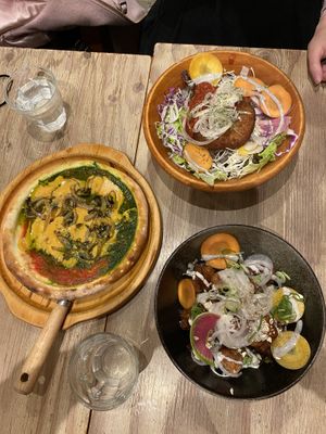 vegan pizza (a bit tiny but really yummy)   at Paprika Shokudo Vegan in Osaka