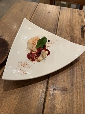 Tofu baked cheesecake  at Paprika Shokudo Vegan in Osaka