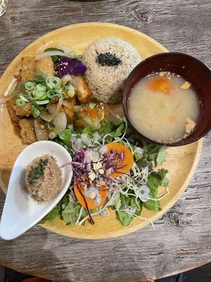 Tempeh set meal  at Paprika Shokudo Vegan in Osaka