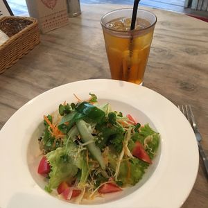 Small green salad, 700yen at Paprika Shokudo Vegan in Osaka