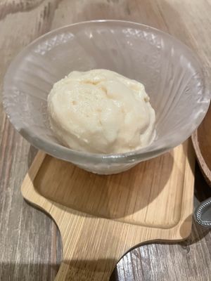 Ice cream #Veganuary at Paprika Shokudo Vegan in Osaka