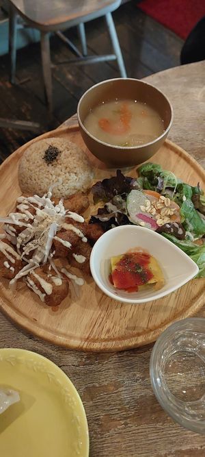 The Karaage set at Paprika Shokudo Vegan in Osaka