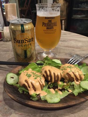 The falafel side dish~  at Paprika Shokudo Vegan in Osaka