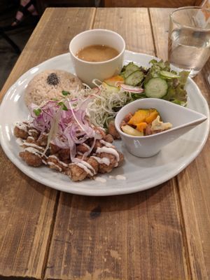 Soy meat karaage set at Paprika Shokudo Vegan in Osaka