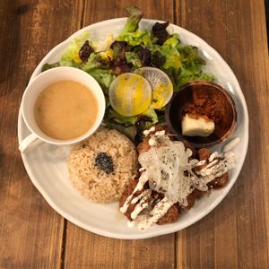 Soy Meat Karaage Lunch Set Meal at Paprika Shokudo Vegan in Osaka