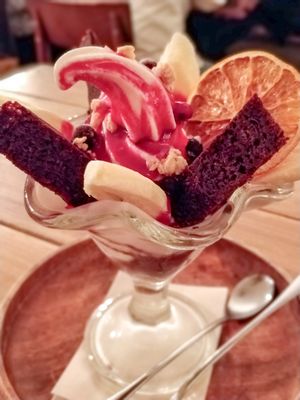 パフェ at Paprika Shokudo Vegan in Osaka