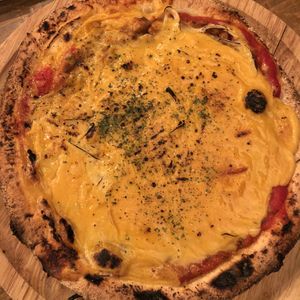 Pizza at Paprika Shokudo Vegan in Osaka