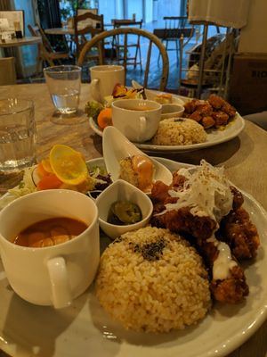Soy meat karaage set meal at Paprika Shokudo Vegan in Osaka