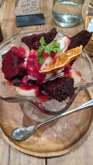 パフェ at Paprika Shokudo Vegan in Osaka