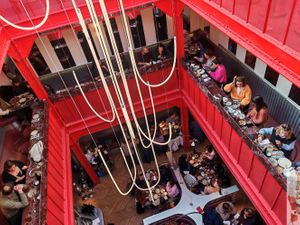 Inside with 3 floors at Maslow - Temple in Paris