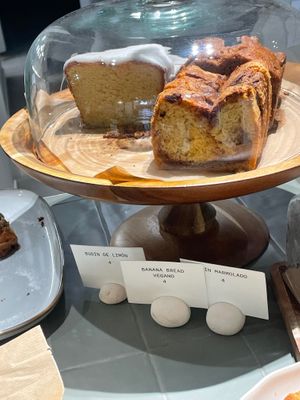  at Mezcla Café in Madrid