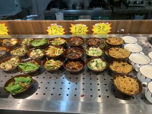 Hot dishes   at Shan Xiao Wei · Exquisite Small Portions Restaurant - 善晓为·精致小份菜馆 in Dali