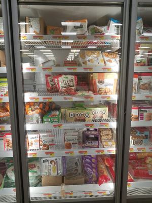 Beyond meat, boca burgers, veggie burgers at Vreugdenhil Supermarket in Willemstad