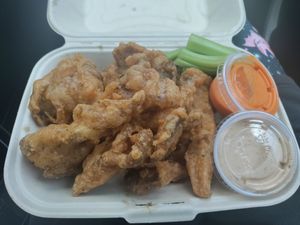 Wingz at Fungi Foods in Oakland