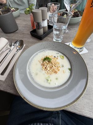 Vegane Spargelsuppe  at Bastei Restaurant in Bonn