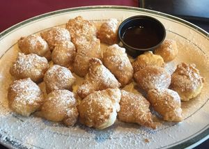 Vegan Zeppoles at Mama's Restaurant and Baci Cafe in Hackettstown